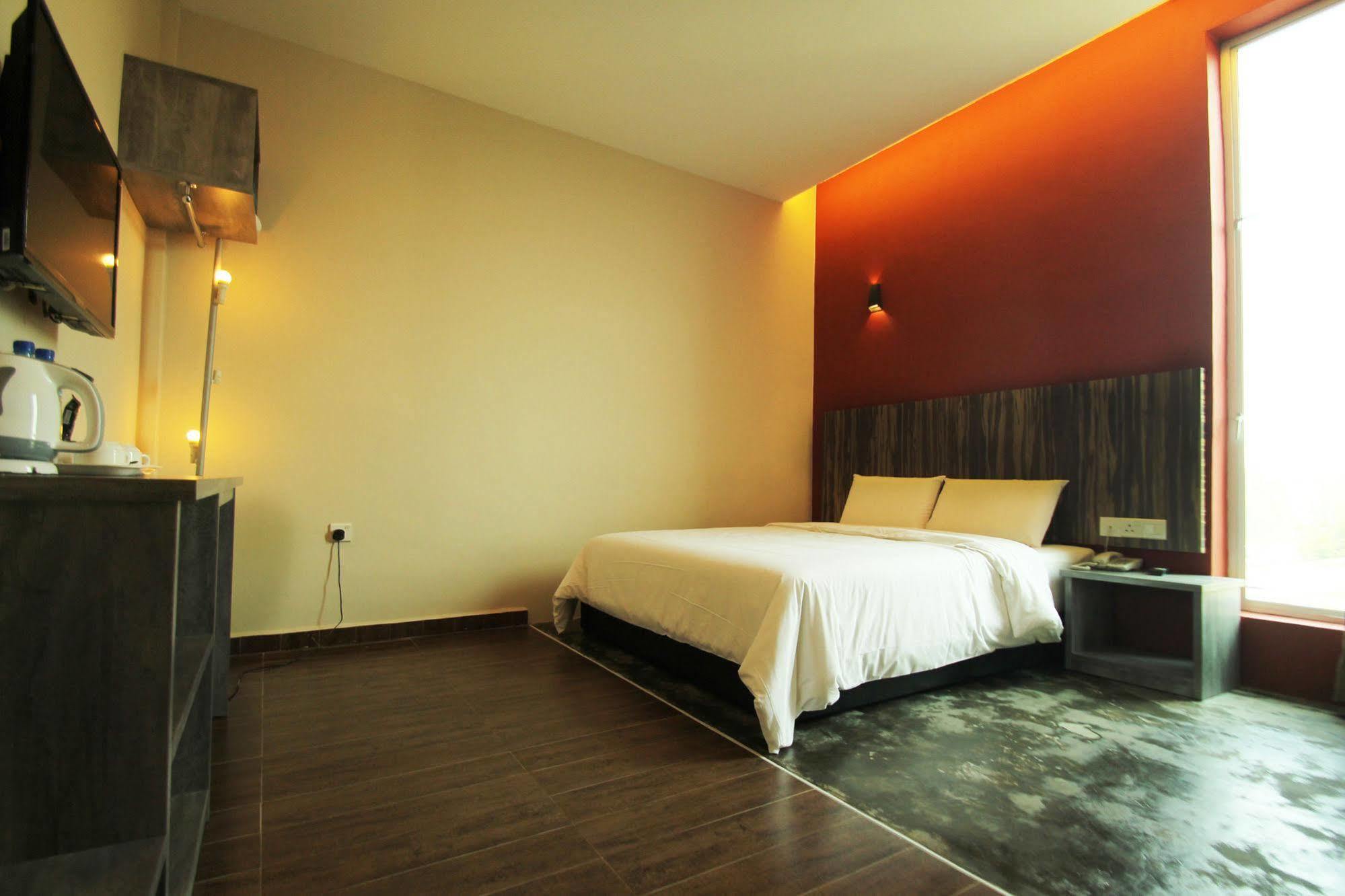 Eastville Residence Kuantan Extérieur photo